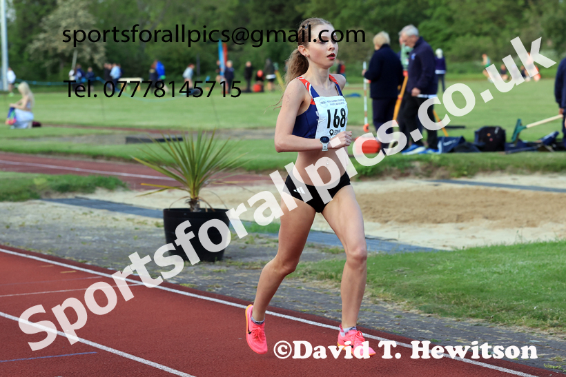 3000 metres, 2026 NEGP 2, Monkton Stadium, Wednesday, May 27th. Photo: David T. Hewitson/Sports for All Pics
